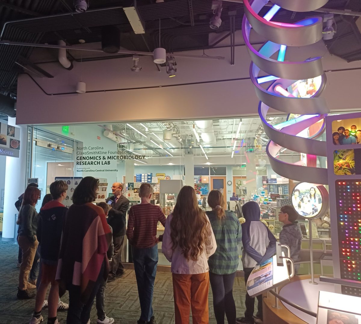 Exploring God’s World: Fostering Christian Apologetics and a Biblical Worldview at Natural History Museums